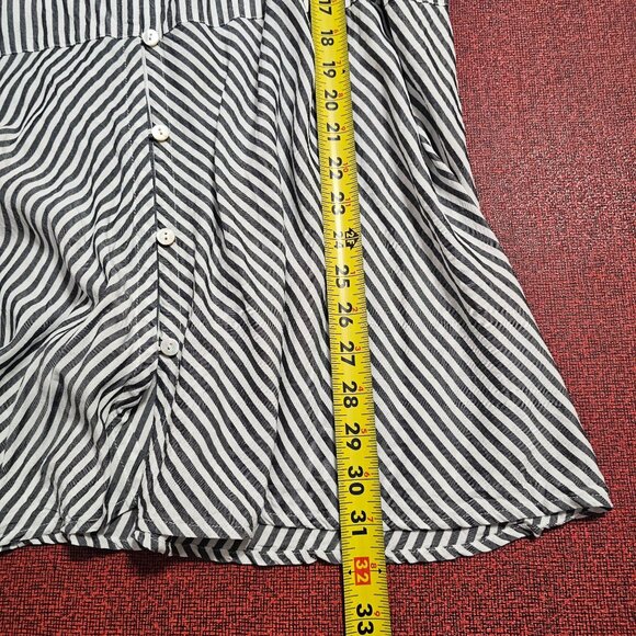 J. Jill Gray White Striped Button Up Tunic Sz 3X Lightweight Vneck Relaxed Fit - Picture 13 of 13